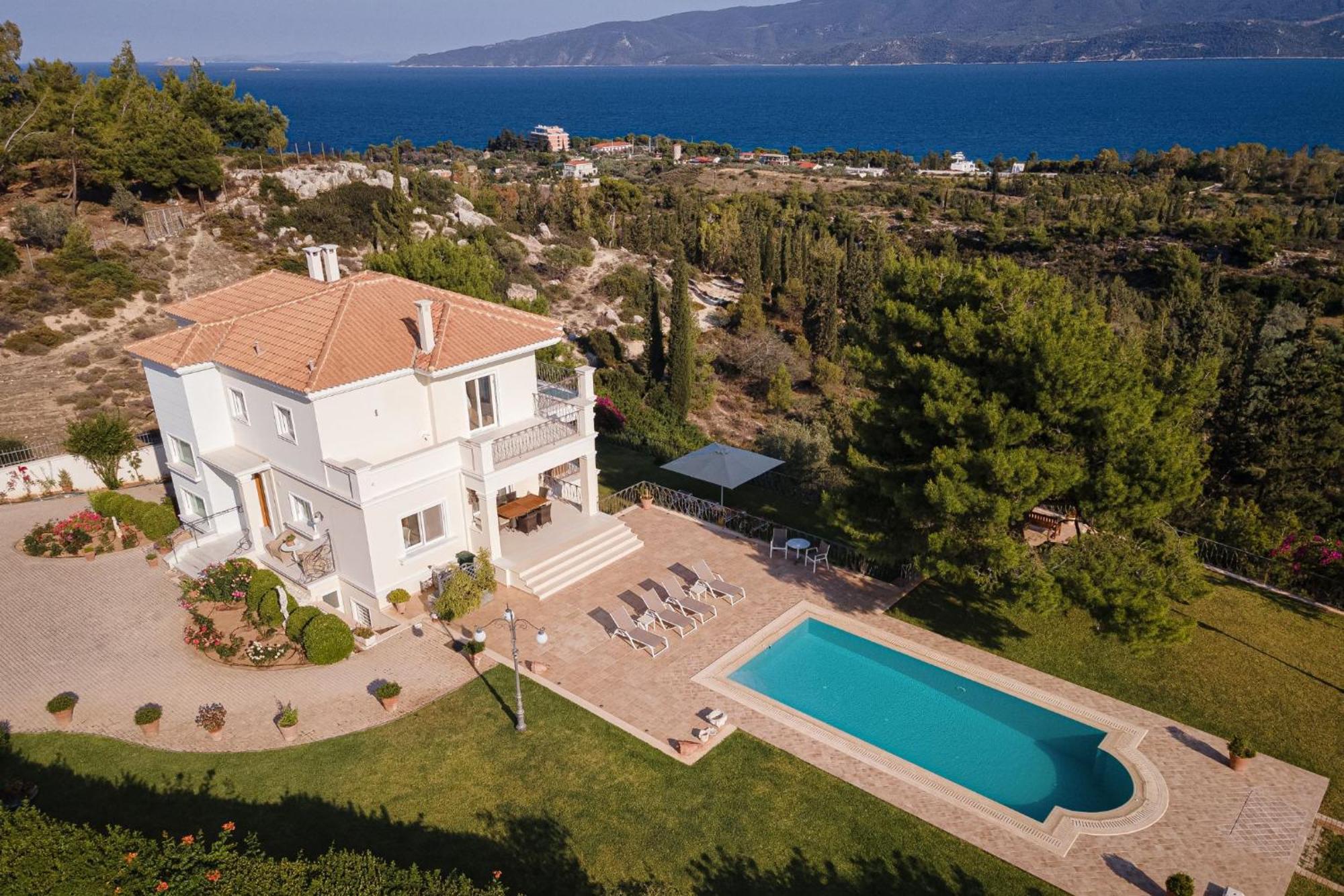 Villa Fantasia Isthmia Eksteriør bilde