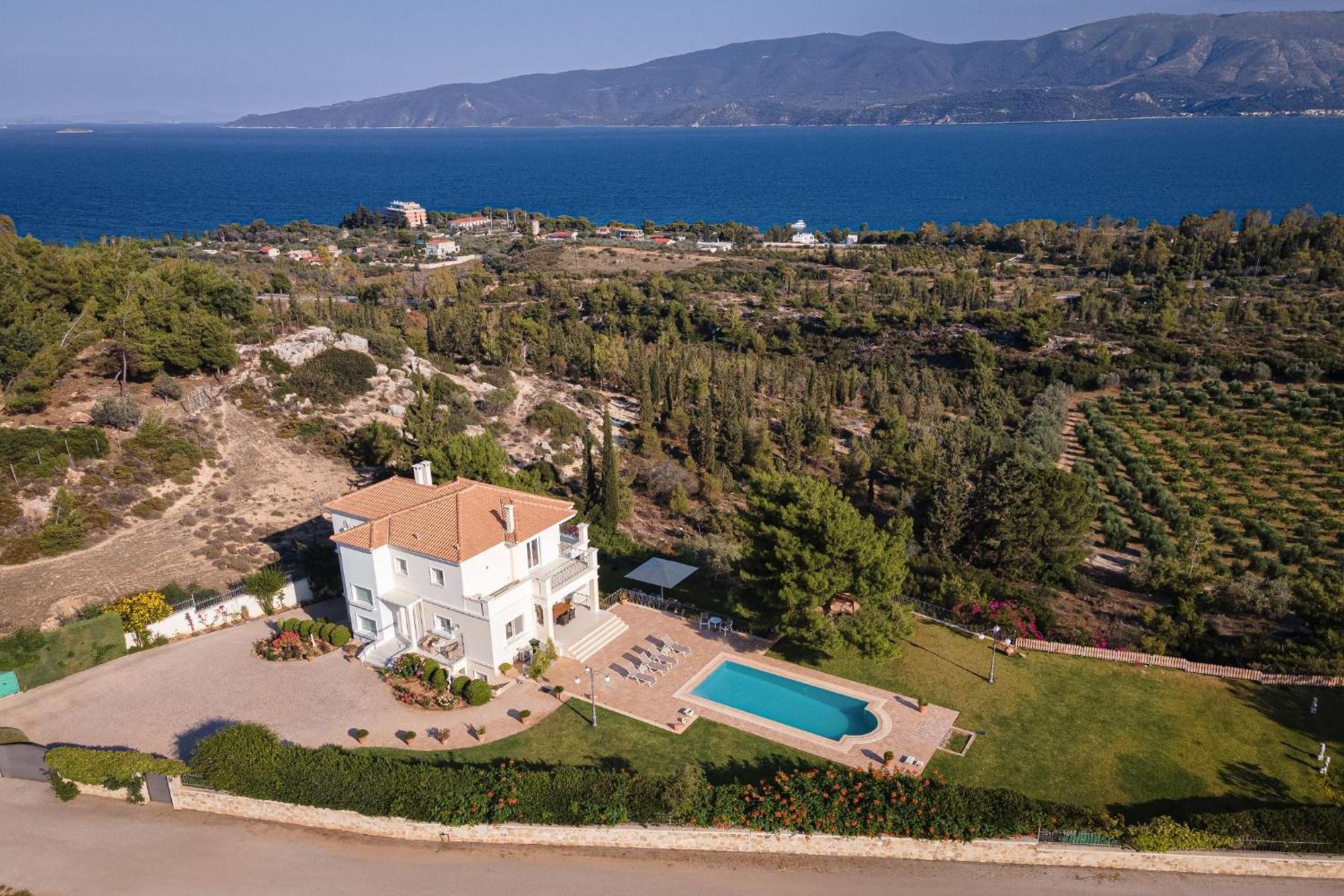 Villa Fantasia Isthmia Eksteriør bilde