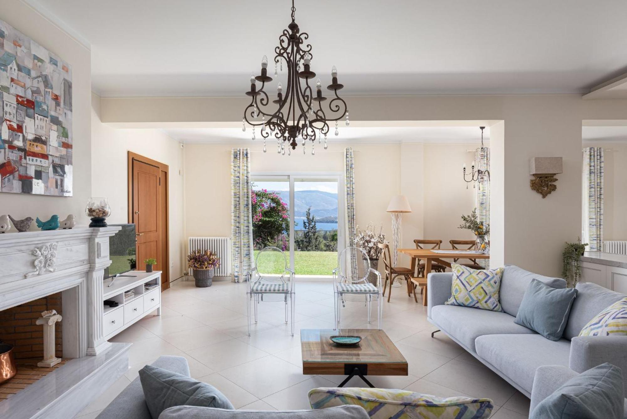 Villa Fantasia Isthmia Eksteriør bilde