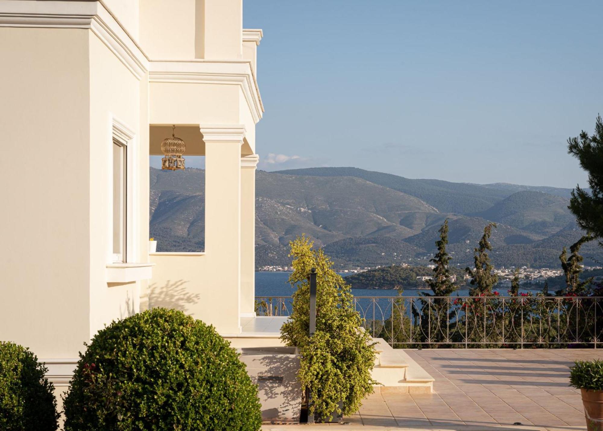 Villa Fantasia Isthmia Eksteriør bilde